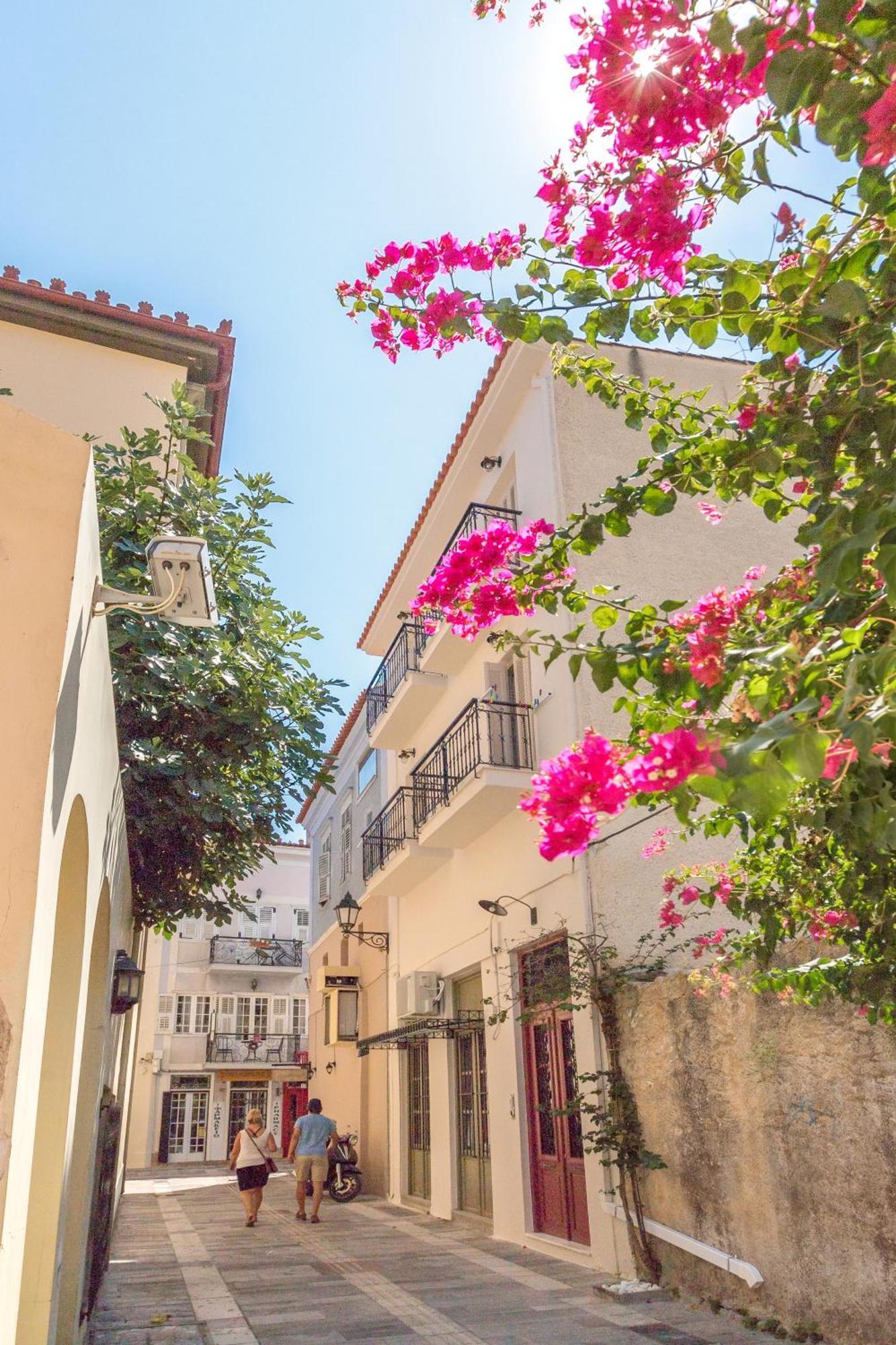 Pension Omorfi Poli Nafplio Eksteriør billede